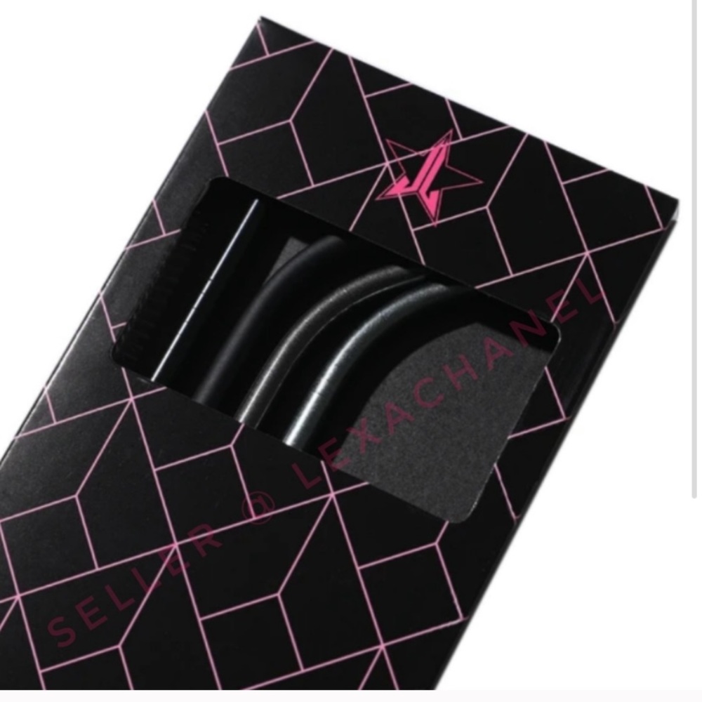 Jeffree Star black onyx reusable straws🖤